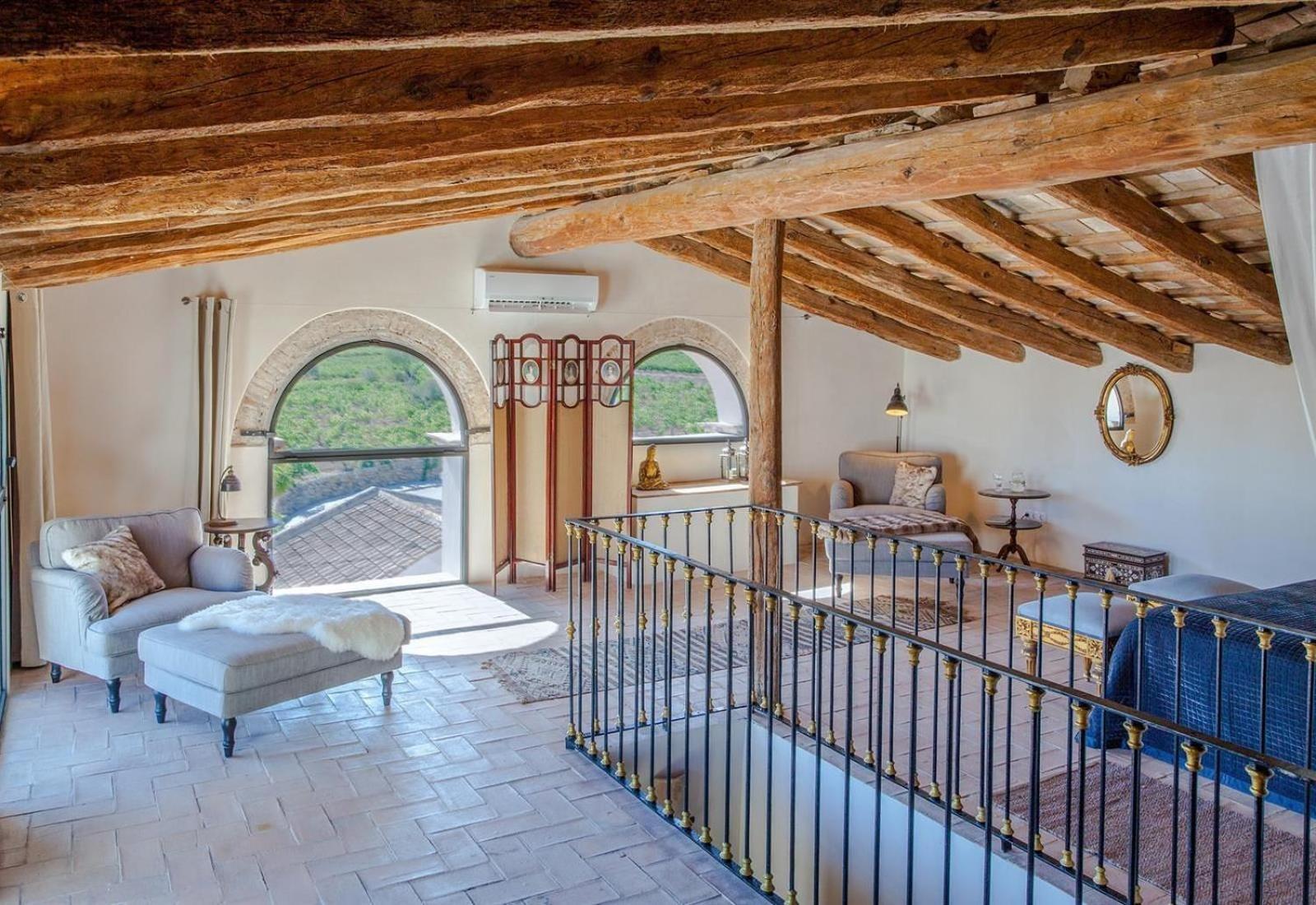 Masia Victoria - Luxe Private Manor *