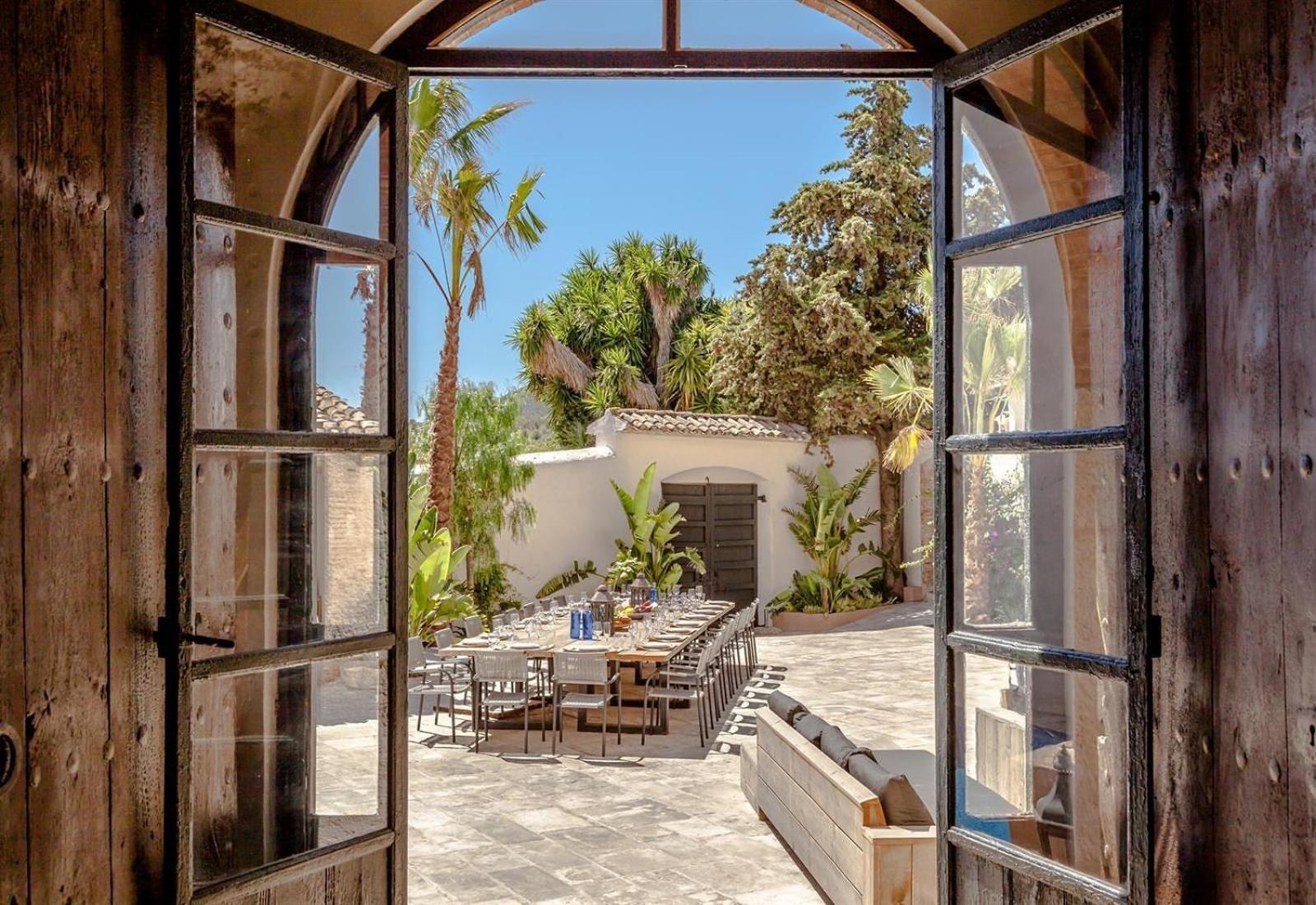 Masia Victoria - Luxe Private Manor